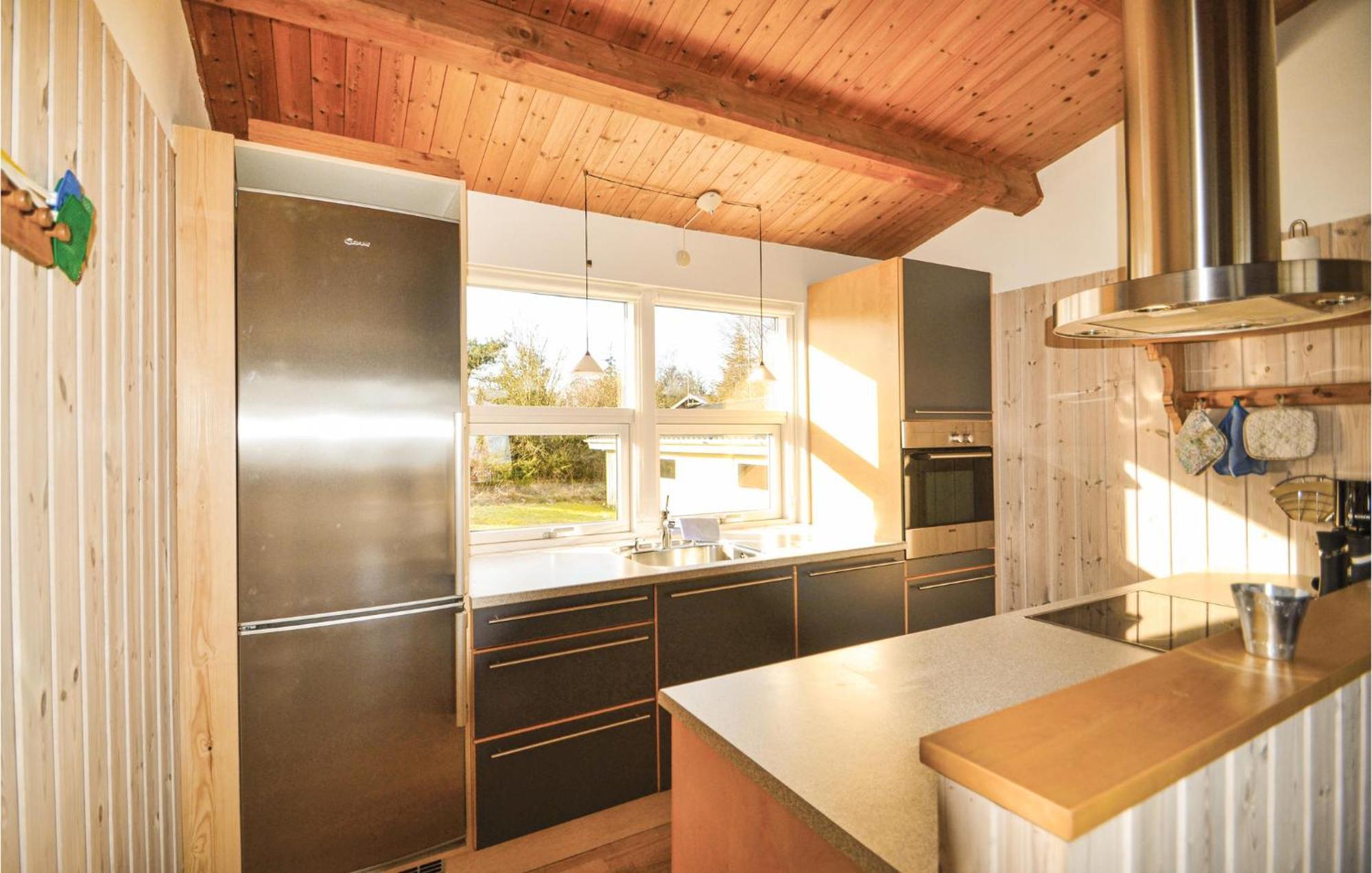 Amazing Home In Orsted With Kitchen Buitenkant foto