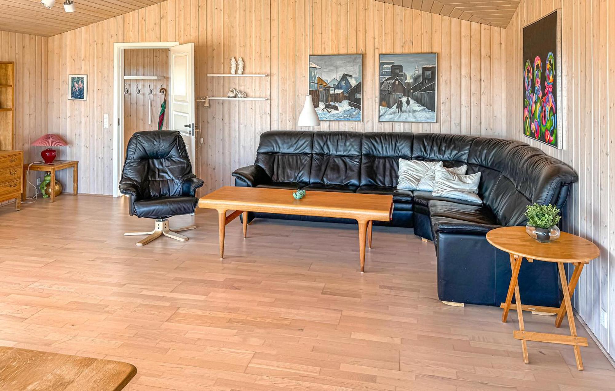 Amazing Home In Orsted With Kitchen Buitenkant foto
